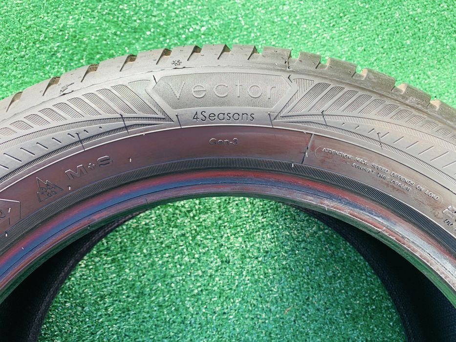 Opona wielosezonowa GoodYear Vector 4 Seasons 205/55/16