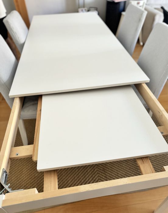 Extendable Dining Table423491909683793922