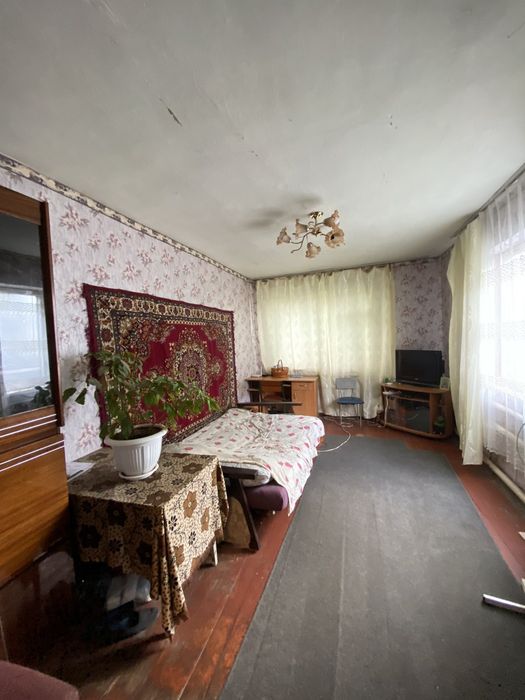 Продам будинок по вул.Толстого.Бориспіль