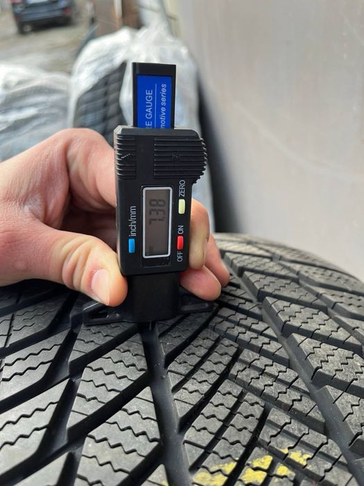 Зимові колеса з дисками та датчиками 265/50 R19 110H Bridgestone