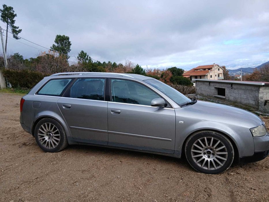 Vendo Audi A4 1.9 TDI