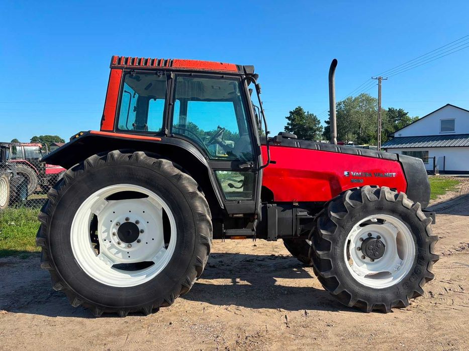 Valtra Valmet 8000
