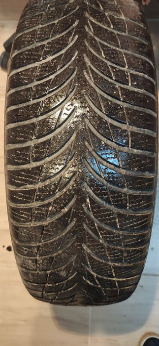 Koła zimowe Goodyear Ultragrip z felgami stalowymi