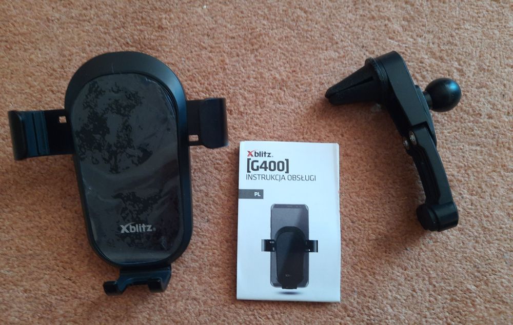 Uchwyt samochodowy na telefon