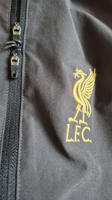 Спортивні штани New Balance Liverpool FC