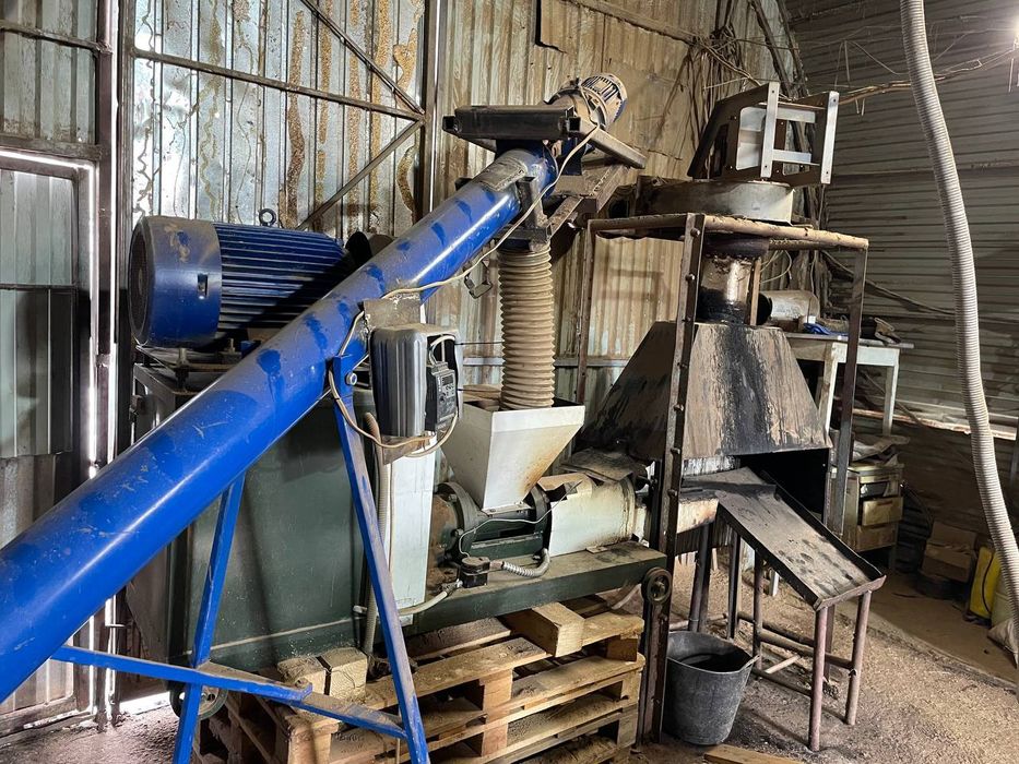 Лінія брекетуваня піне кей