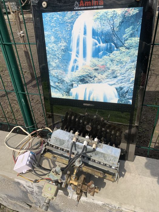 Продам запчасти колонки Амина