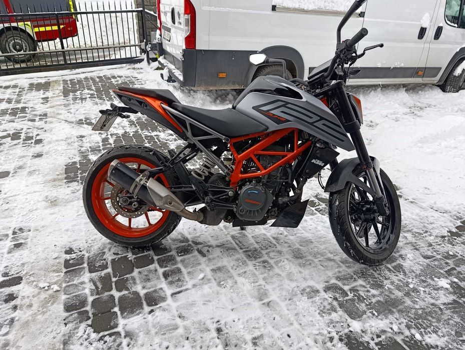 Sprzedam KTM Duke 125 (2021)