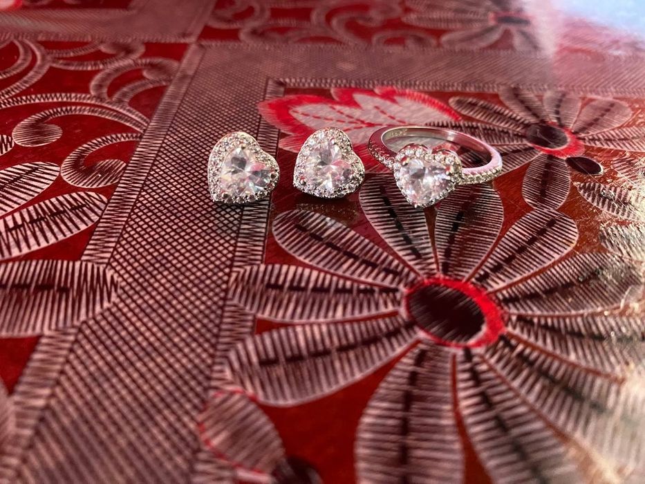 Колечко з сережками 18 розмір 925 проба