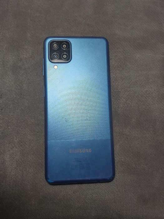 Samsung Galaxy A12