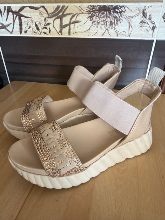 Босоніжки Baldinini