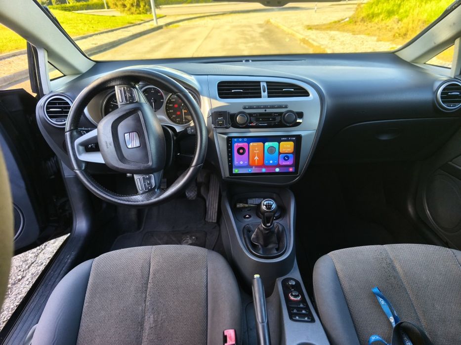 SEAT Leon 1.6 TDI 105cv