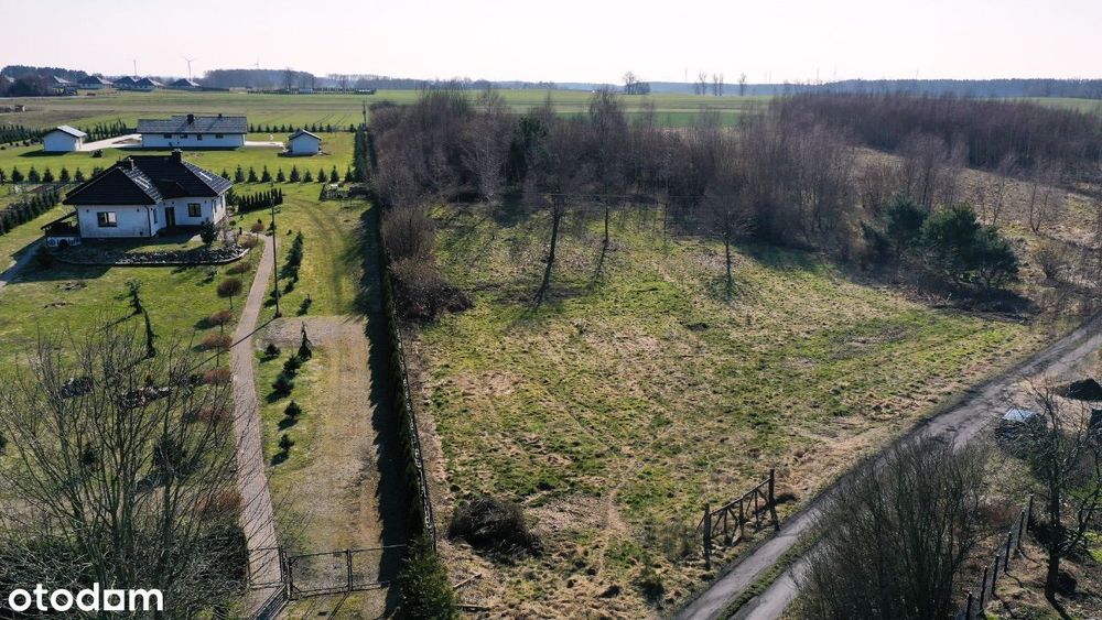 Piękne działki budowlane centrum Charzyna.