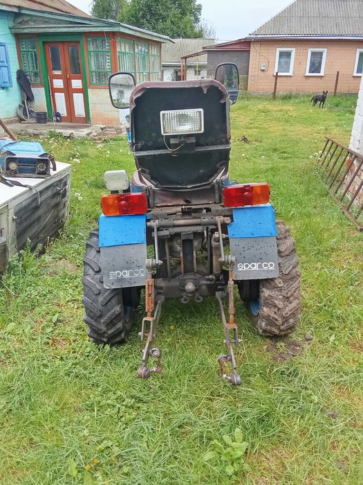 Міні трактор  з дилильним мотором