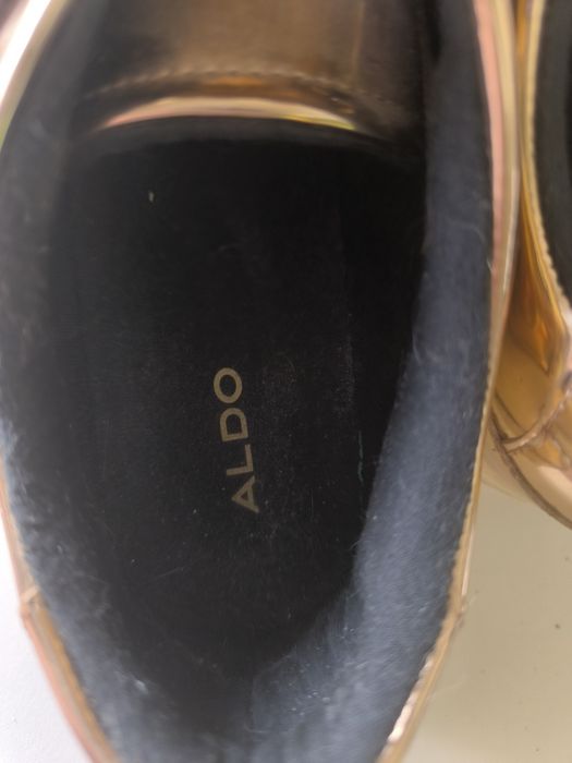 Tênis da marca Aldo 41