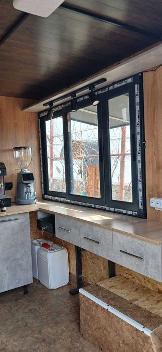 Прожам Бізнес Баркас