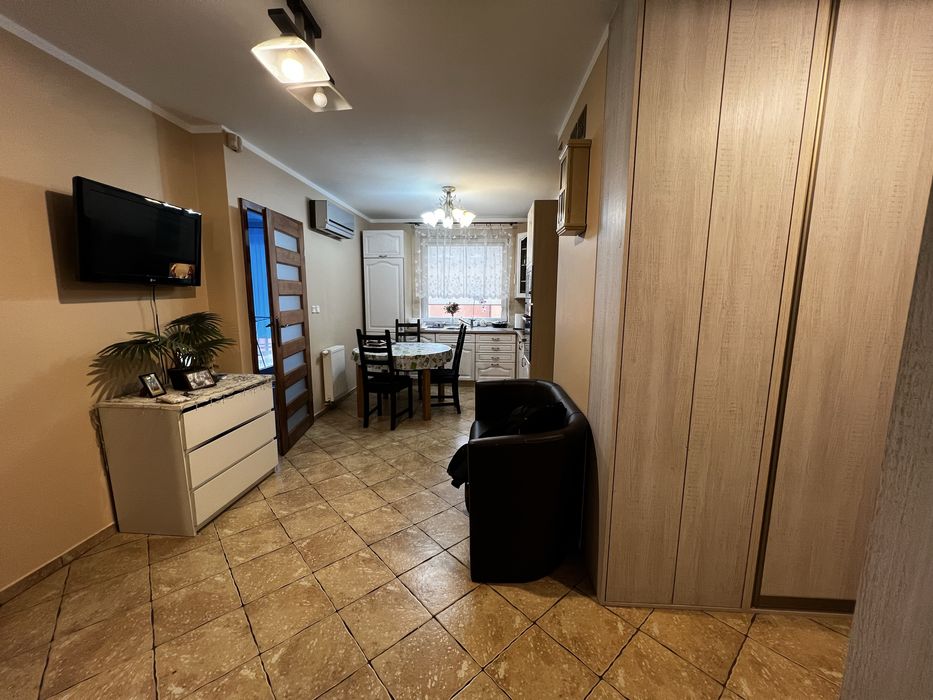 Wynajmę mieszkanie 53m2 z dwoma balkonami na zamkniętym osiedlu