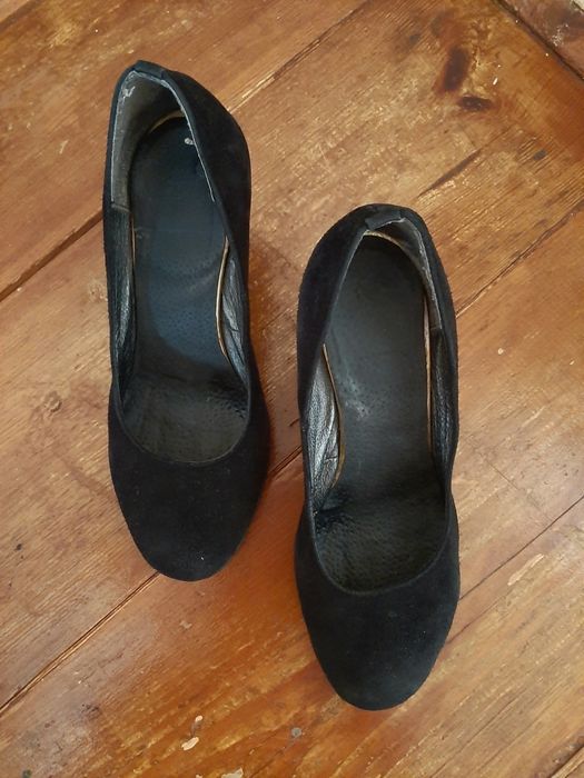 Туфли натуральная замша р.38