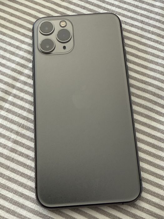 Iphone 11 Pro 64 GB + acessórios