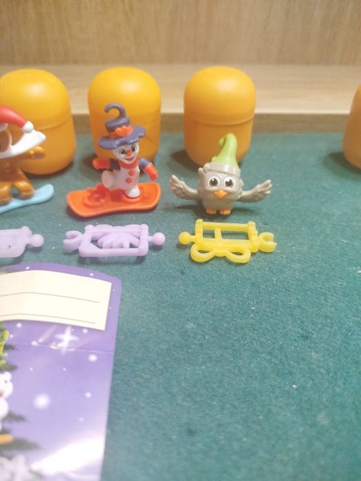 Киндер сюрприз новорічний( 6 шт)