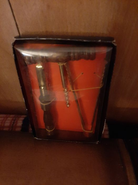 Vintage Bar Set,NOVO, c/cabos em madeira