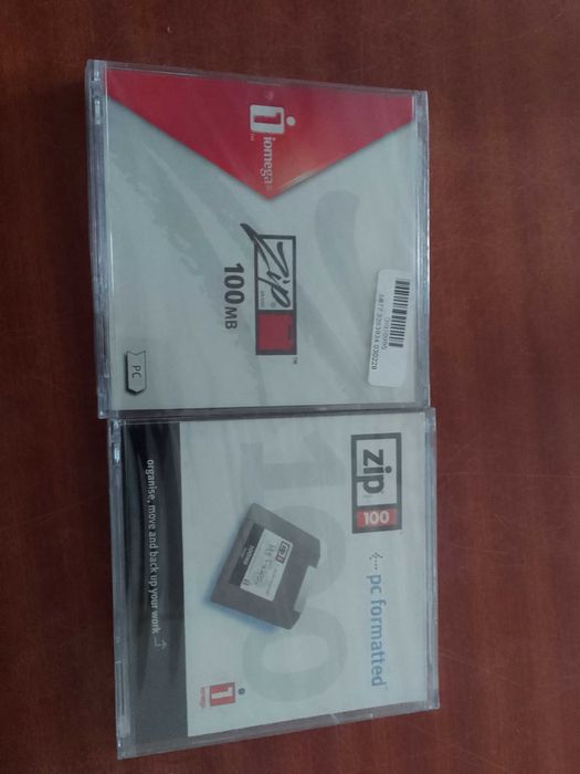 Disquete pré-histórica 8" polegadas do ano 1973 e muito mais