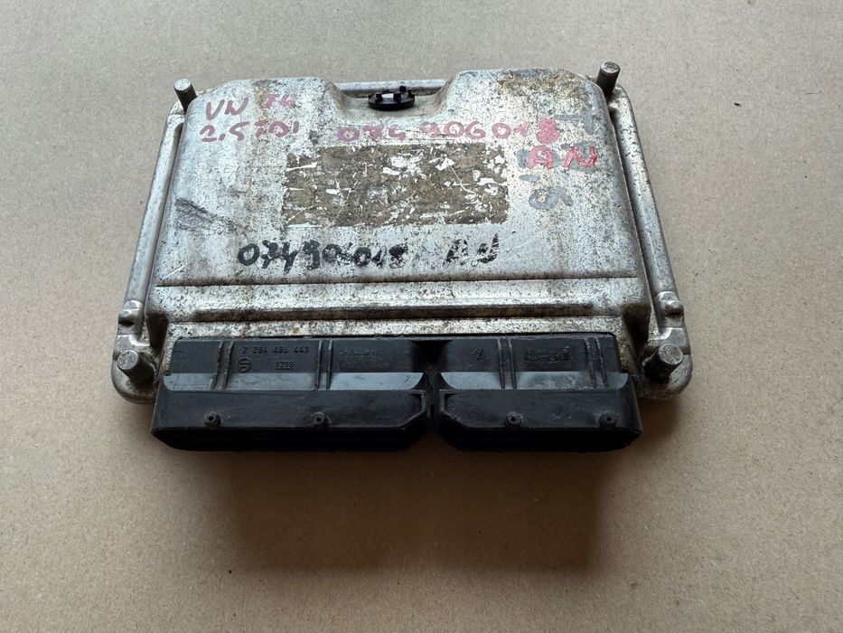 vw transporter t4 2.5 tdi sterownik komputer silnika 074906018an