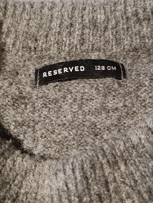 Sweter 128 Reserved