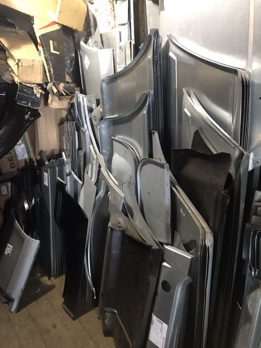 арки пороги mercedes vito,мерседес спринтер,Т-4,опель,форд,крыло зад