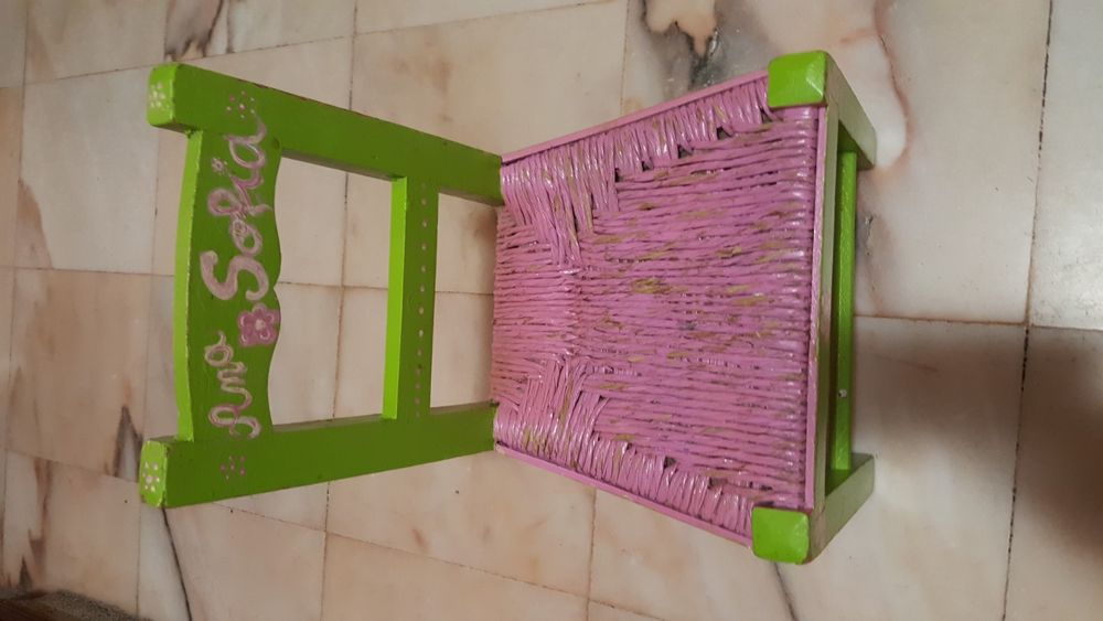 Cadeira madeira e verga pintada