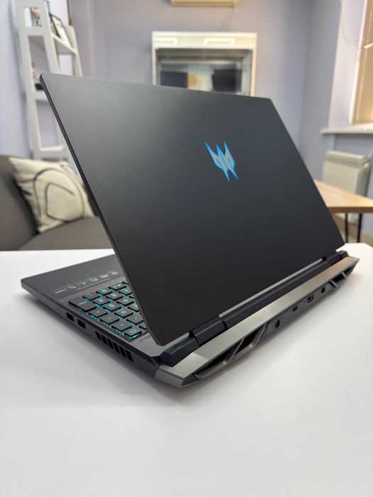 Acer Predator Helios 165Hz RTX 3070 8 Gb 150W  i5-12500H 16Gb DDR5 512
