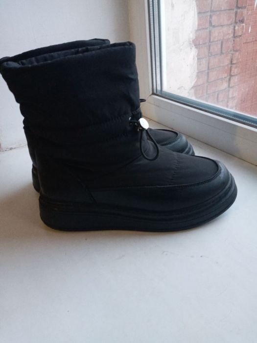 Зимние ботинки