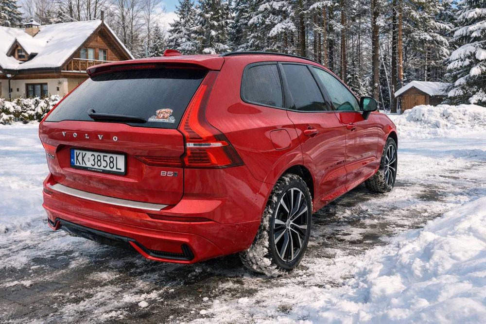 Zamiana (leasing) Volvo XC60 B5  2025, gwar. 2029, na maly dostawczy