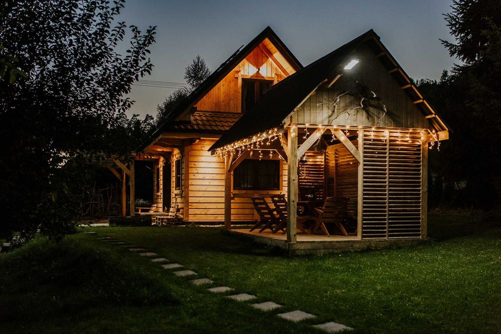 Drewniany domek do wynajęcia, Prawie na końcu drogi, noclegi w górach