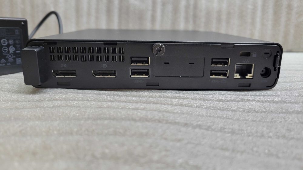 Міні ПК AMD Ryzen 3Pro 2200GE 8Gb SSD 128GB m.2 NVMe неттоп комп'ютер