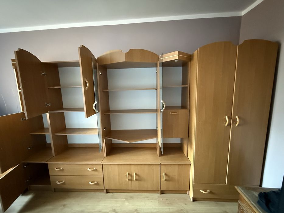 Zestaw meblowy 5-częściowy z oświetleniem