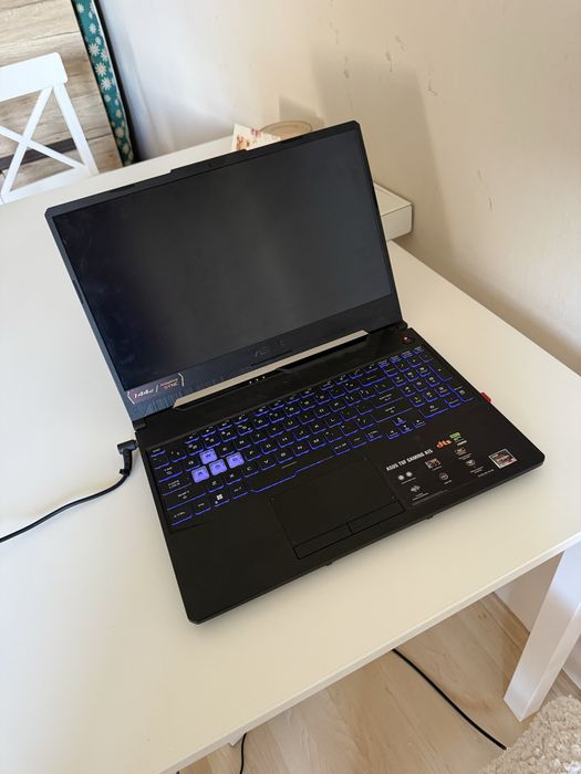 Laptop gamingowy