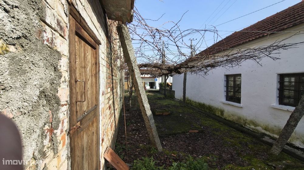 Moradia T2 - Alvarães