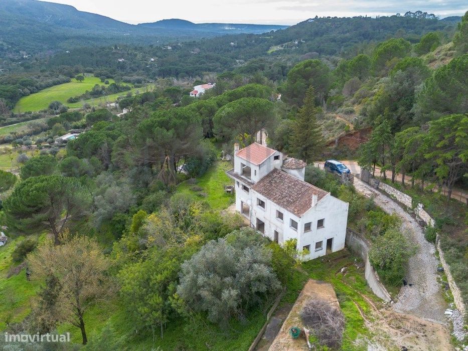 Quinta do Levante: Refúgio de Luxo com Projeto Aprovado no Coração ...