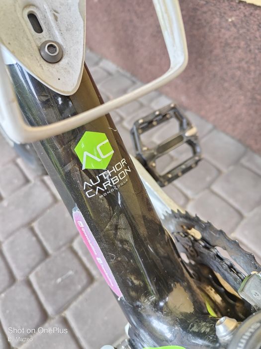 Author revolt 26 carbon