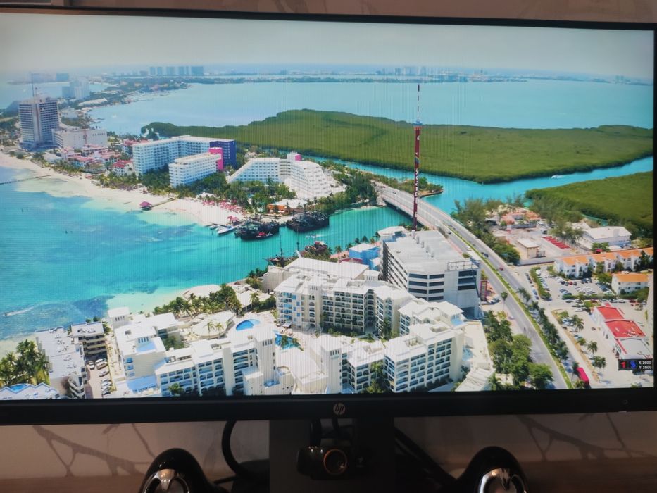 Продам Монітор HP Z23n