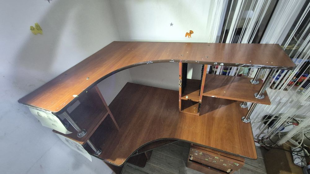 Стіл комп'ютерний розбірний