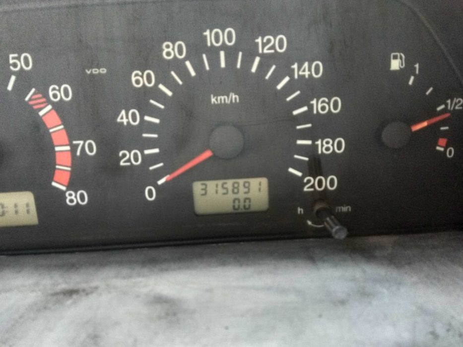 ВАЗ 2113 В хорошем состоянии.