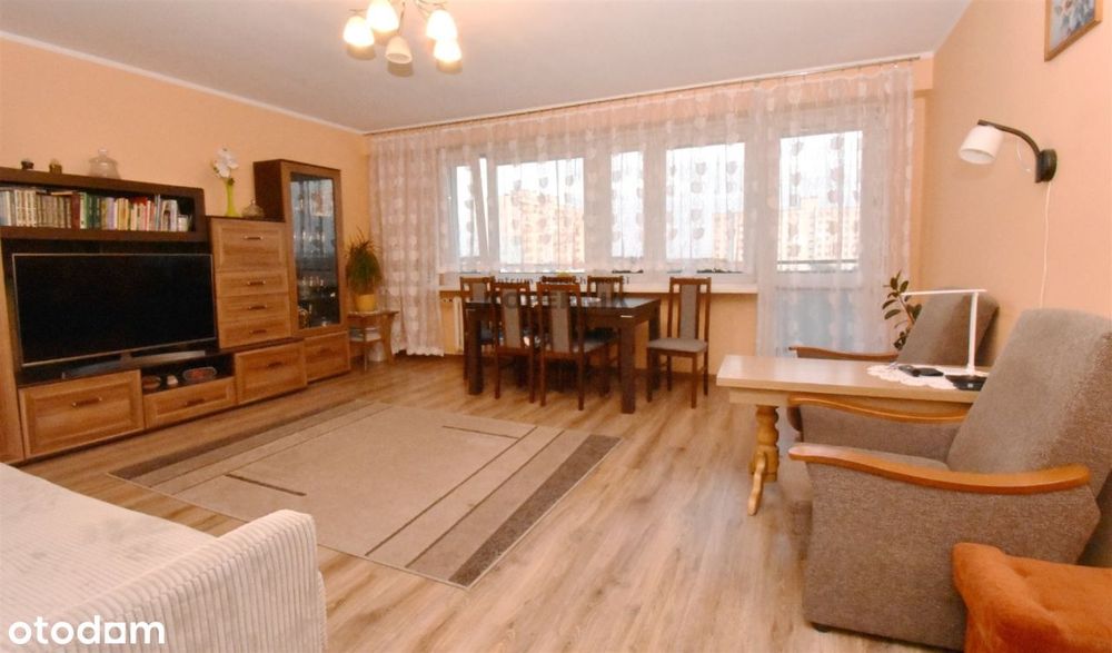 48m2, loggia,winda, dobra cena.