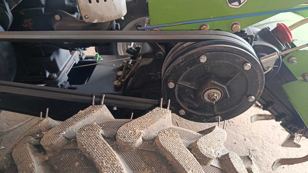 продам мотоблок КЕНТАВР 10/10Д