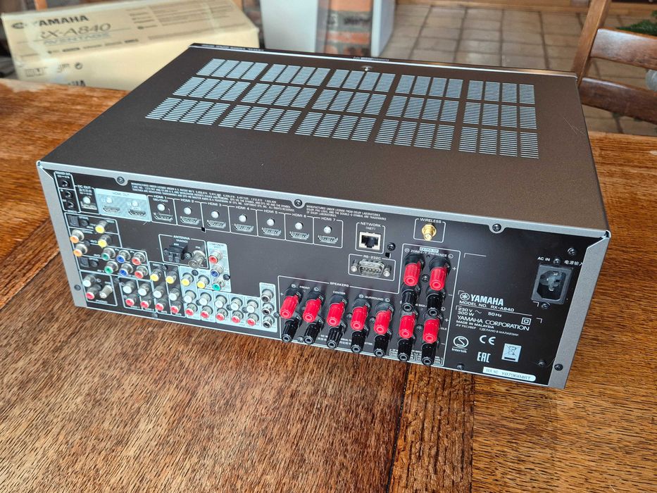 Yamaha RX-A840 7.2 wszystkie akcesoria, oryginalne opakowanie