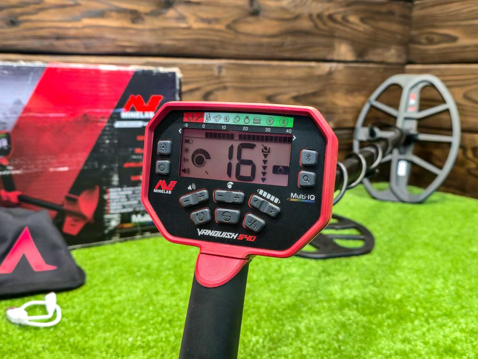 Металошукач Minelab Vanquish 540 Multi-IQ