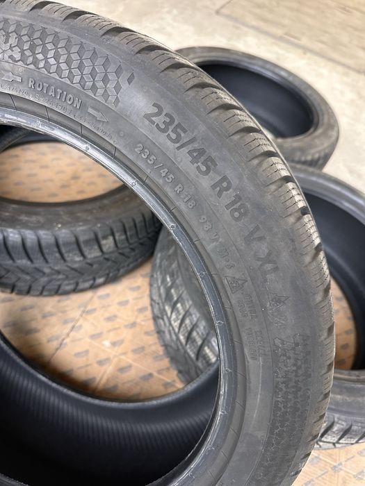 Резина зимная.   Continental.   235.45.18    Romania