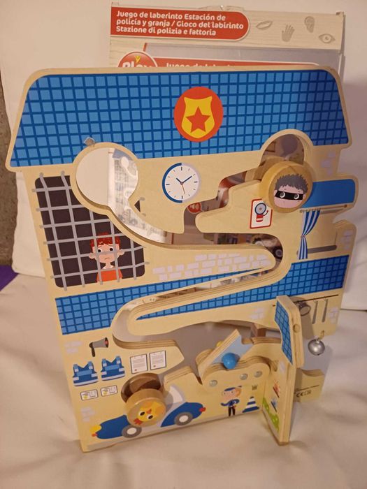 Brinquedo de Madeira – Jogo de Labirinto (Estação de Polícia / Quinta)