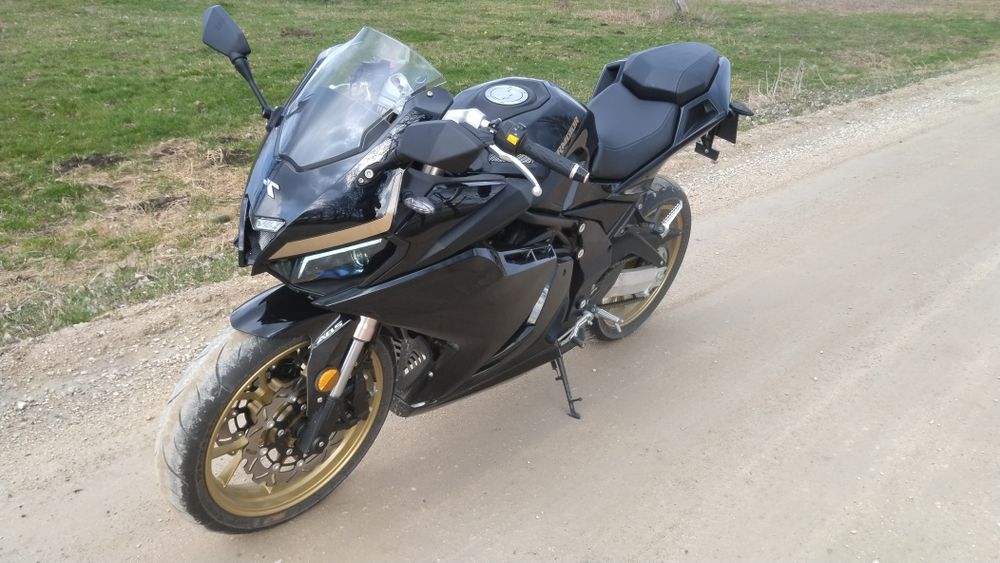 Продам TARO GP1 400